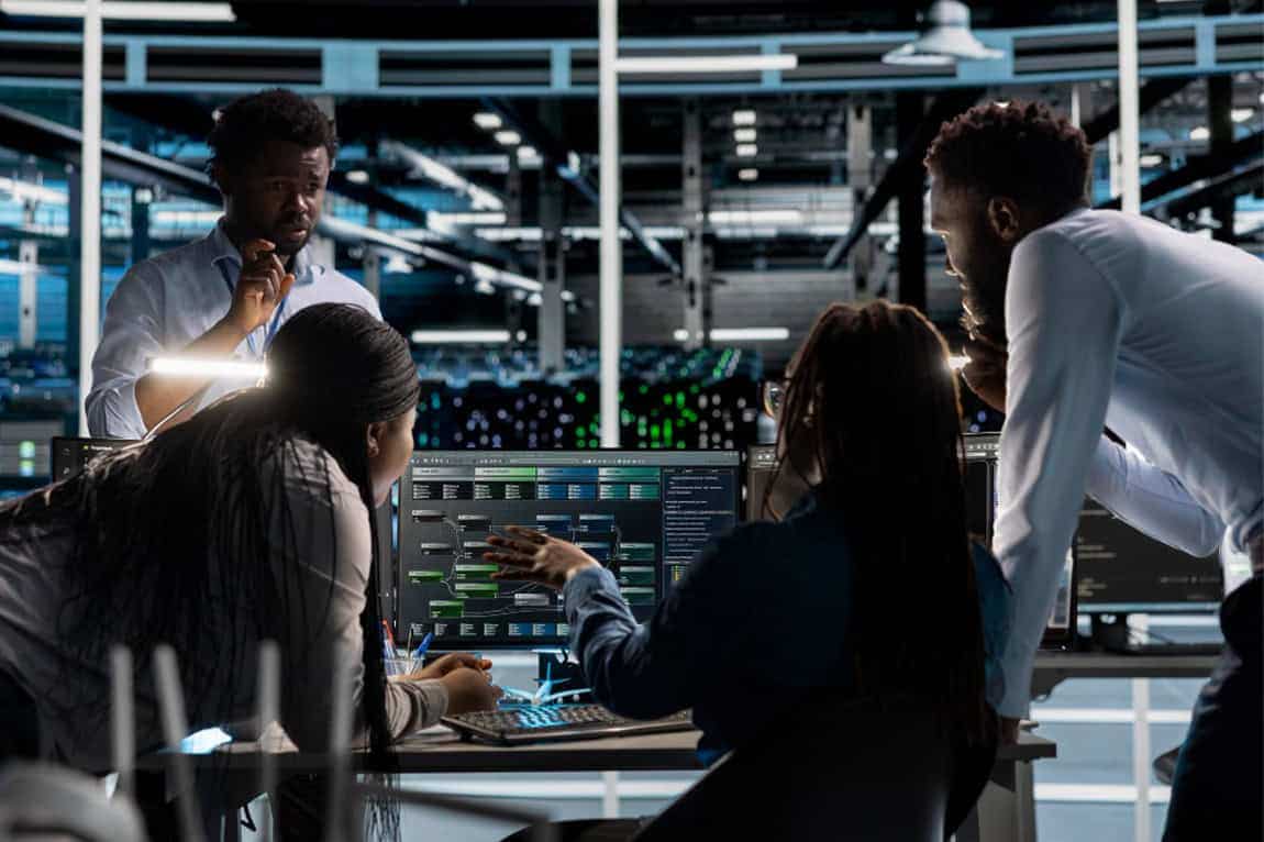 data-center-team